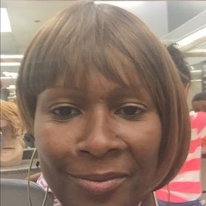 Meet your Posher, Teresa